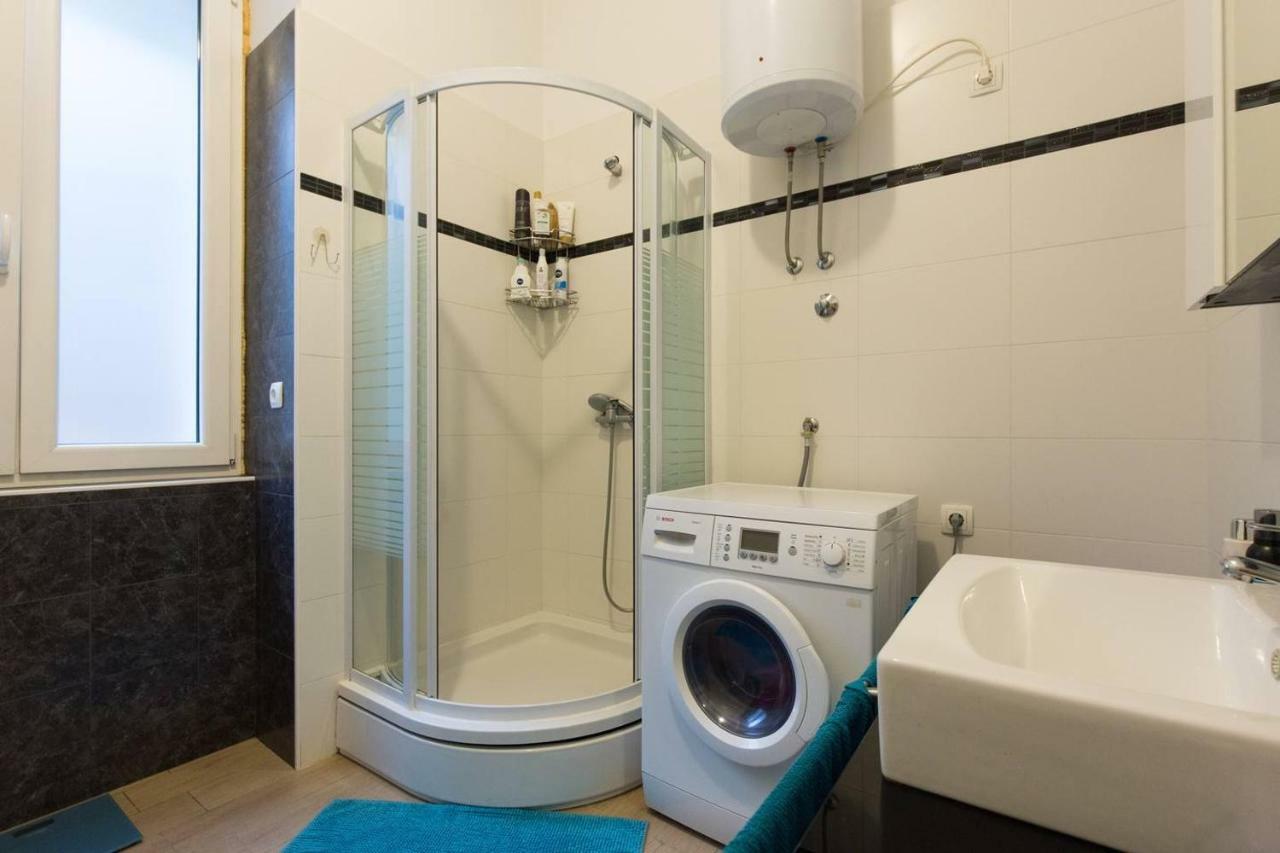 Central, Fully Equipped 2 Bedroom Flat Рийека Екстериор снимка